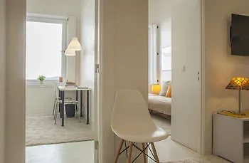 Апартаменты Chiado Insuites 100